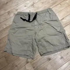 Columbia ベージュ ショートパンツ