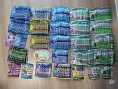 25thアニバーサリーパック、イーブイヒーローズ等