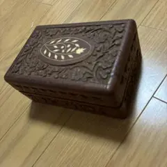 スイス製のオルゴール 木箱 手彫り - メルカリ
