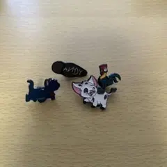 アニメキャラクターピンバッジ4個セット