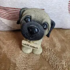 パグ　置物