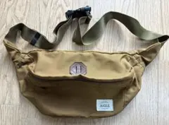 AIGLE ウエストボディバッグ　キャメルのサムネイル