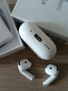 【未使用品級】AirPods4 第四世代 左耳 ノイズキャンセリング A3056 2025年最新】AirPods4 ノイズキャンセリングの人気アイテム