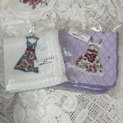 新品　LIBERTYハンカチ2枚セット　リバティ