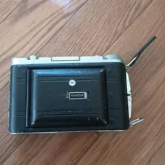 Item thumbnail for item 618cd2da-d1d0-41a4-a93a-4ea2b3752275