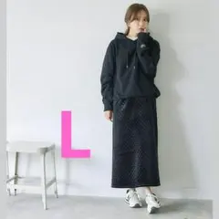 トレーナーフード付き