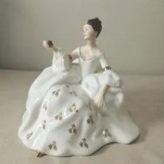 再値下げしました！ロイヤルドルトン フェアレディ   再値下げしました！ロイヤルドルトン フェアレディ Royal Doulton