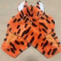 Disney ディズニー　マフラーキャップ　ティガー