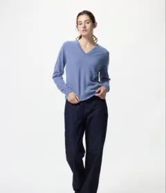 UNIQLO カシミヤ100%Vネックニット セーター　M