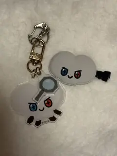TREASURE ジュンギュ BONBON アクリルキーホルダー