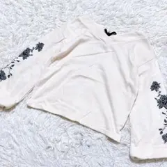 【c7693】AFRICATARO ニット セーター　長袖のサムネイル