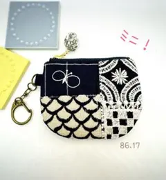chouchoとforesttileの小さなミニポーチ☆ミナペルホネンのサムネイル