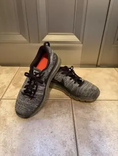 NIKE AIR MAX フライニット スニーカー