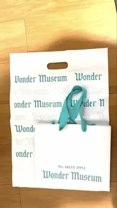 ミセス Wonder Museum Diary 2026 入場特典チケットつき！ - メルカリ