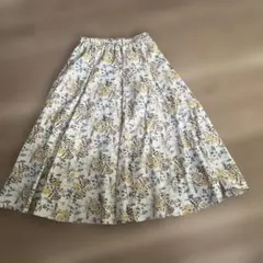 yuni フレアスカートのサムネイル