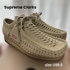 SUPREM ×CLARKS WALLABEE 