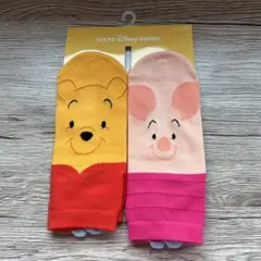 新品未使用　東京ディズニーリゾート　プーさん　ピグレット　靴下のサムネイル