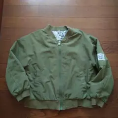 【値下げしました】子供用　薄手のカーキ　ジャンパー
