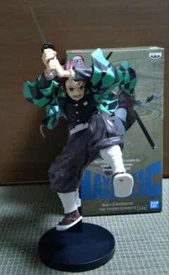 鬼滅の刃　竈門炭治郎　フィギュア　maximatic