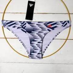 adidas アディダス 女性用 ビーチバレー ビキニ UK S A142のサムネイル