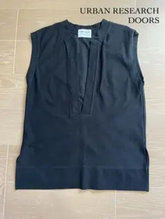 アーバンリサーチドアーズ ＊ ベスト 黒 ブラック カットソー プルオーバー M