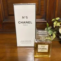 シャネル N°5トワレ/ No19パフューム