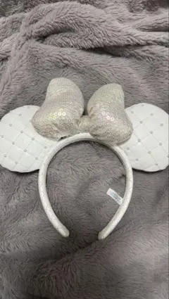 ディズニー カチューシャ 白 ミニーちゃん パール キルティング