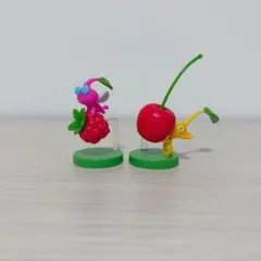 ピクミンチョコエッグ　フィギュア　2体セット（羽・黄）
