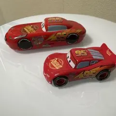 ライトニング・マックイーン 2台セット　缶ペンケースと走行音のでるミニカー　レア