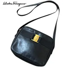 【訳あり】美品★フェラガモ★ヴァラリボン★カメラバッグ ショルダーバッグ 黒
