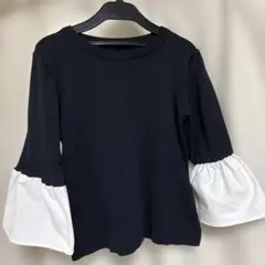 &.nostalgia モノトーントップス　フレアスリーブ　M