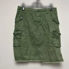 shuca カーゴスカート オリーブグリーン ひざ丈 Lサイズ　ゆったりサイズのサムネイル