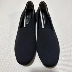 ブラックのシンプルなシューズ★新品未使用★23.5M