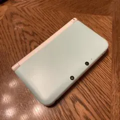 ニンテンドー3DSLLミント×ホワイト【ジャンク品】SD・充電器付タッチペンなし