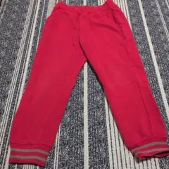 UNIQLO 赤 長ズボン 120サイズ