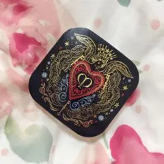 クレドポーボーテ✨ ファンデーションケース