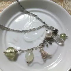 アンティーク風チャーム　ベネチアンビーズ　パールのフリーサイズブレスレット