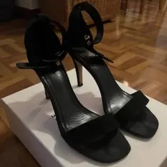 CELINE ブラックスエード ハイヒールのサムネイル