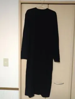 spickandspan黒のリブ編み長袖ニットワンピース