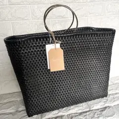 Item thumbnail for item 7d1af4ba-0b7b-4c1e-9acc-783492ff22b3