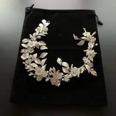 ウェディング ヘッドドレス シルバー 花　リーフ