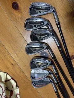 Item thumbnail for item 4b5b4468-dd80-4ac0-b77b-a72f8664f43e