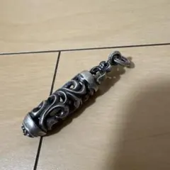 クロムハーツ オールドローラーペンダント トップスクロールレザー