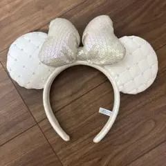 ディズニー　白パールカチューシャ