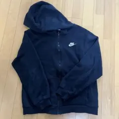 160 パーカー　ナイキ　黒