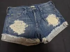アズール＊デニムショートパンツ＊超美品＊サイズＭ