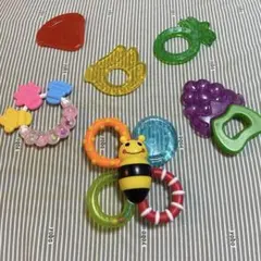 SASSY Bright Starts カラフル 保冷 ひんやり クール 歯固め