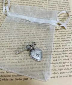 Item thumbnail for item 59d2cf31-73f7-46e3-a867-df463aee5df9