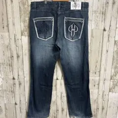 Item thumbnail for item 345cdcfe-df40-4824-8e38-e44a016acd93