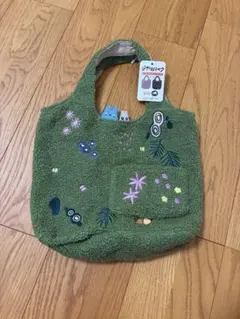 新品　ジブリパーク限定　となりのトトロ　リバーシブルミニバッグのサムネイル